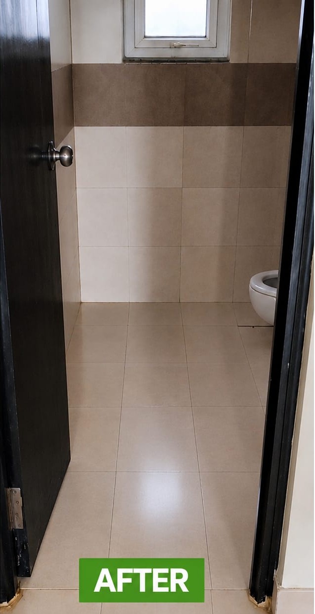 Bathroom tiles sparkling status after scrubbing